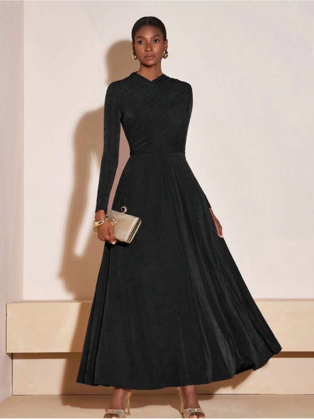 Elegant Black Long-Sleeve Maxi Dress